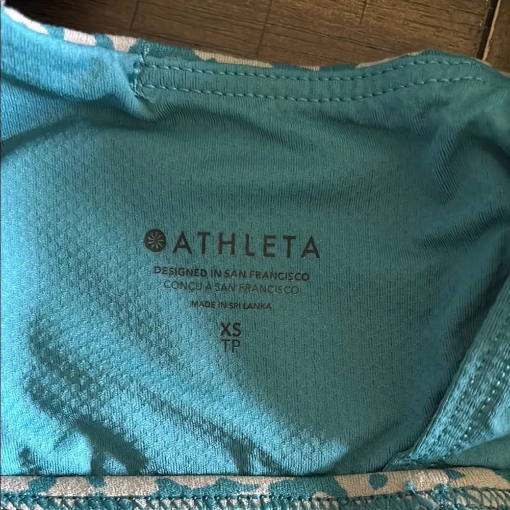 Athleta Blue leopard print Sports Bra Moisture-Wicking Intimates - Picture 3 of 3